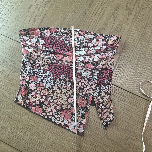 Shein Floral Tube Top Size Small - Picture 7 of 7